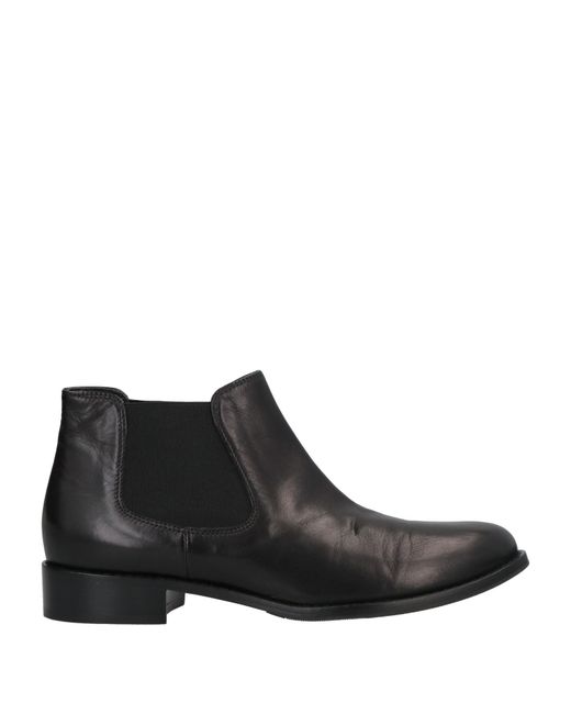 Riccardo Cartillone Ankle boots