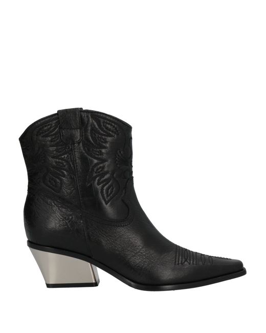 Le Silla Ankle boots