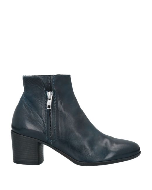 Crispiniano Ankle boots