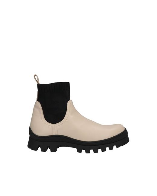 Liviana Conti Ankle boots 7 Soft Leather Textile fibers