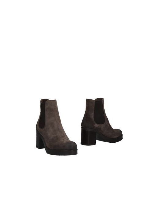Cuoieria FOOTWEAR Ankle boots on .COM