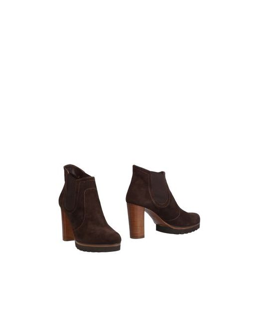 Elata FOOTWEAR Ankle boots on .COM