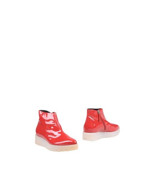 Vicini Tapeet FOOTWEAR Ankle boots on .COM