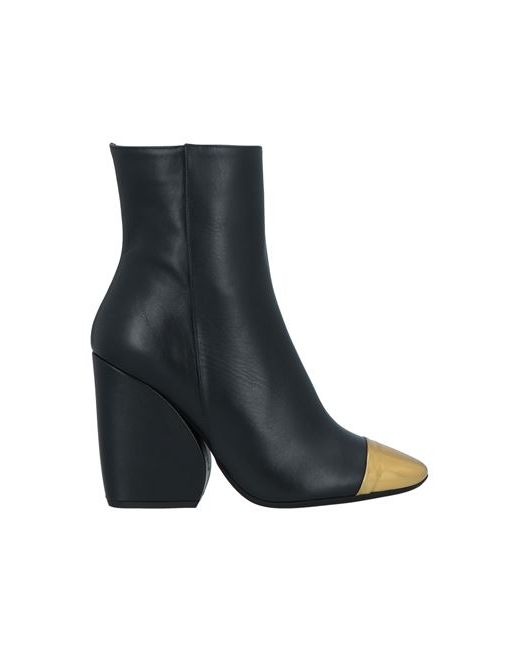 N.21 Ankle boots