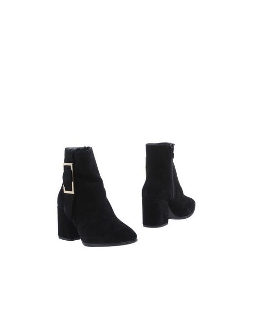 Gaimo FOOTWEAR Ankle boots on